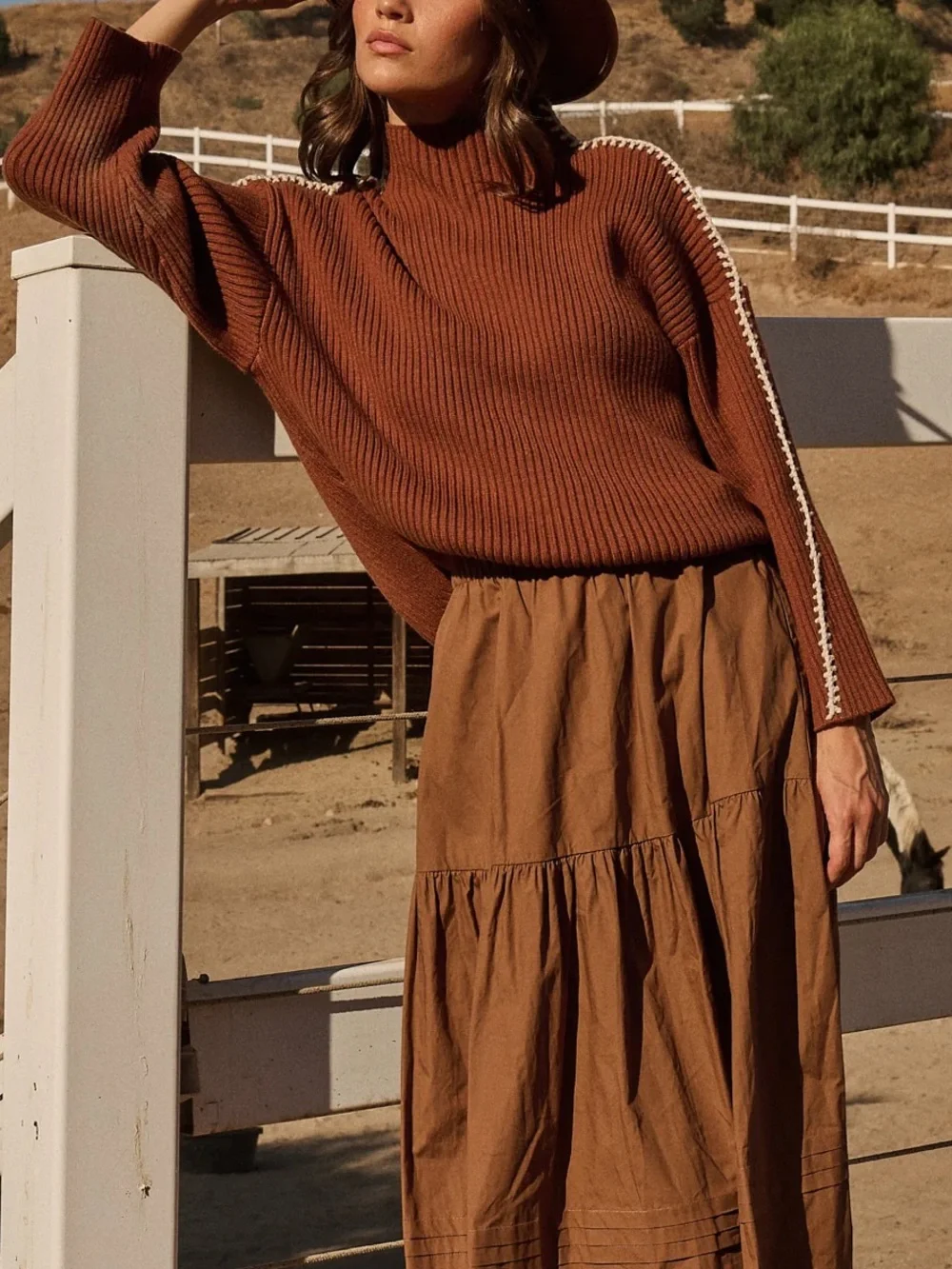 NWT Sugarlips Brown Cole Whipstitch Turtleneck Sweater. Size L